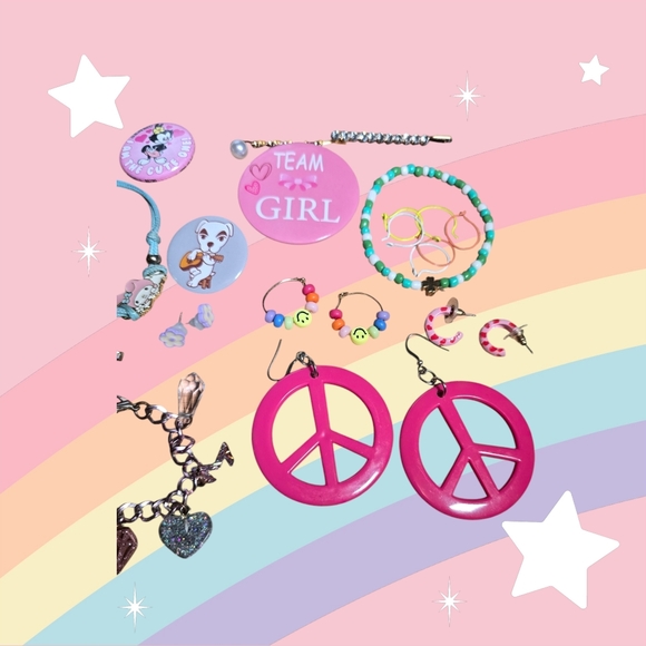 Tween Jewelry and Pin Bundle - Picture 3 of 4